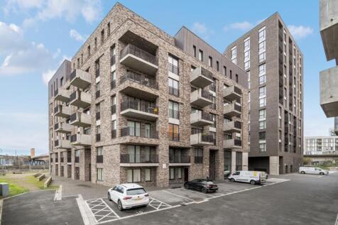 1383801-15-691def...