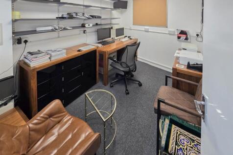 WhatsApp Image 2025-05-29 at 5.28.37 PM (4).jpeg