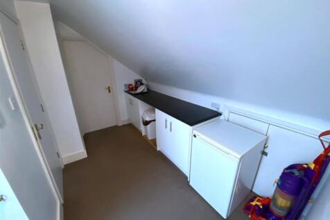 WhatsApp Image 2022-02-07 at 16.26.34 (1).jpeg