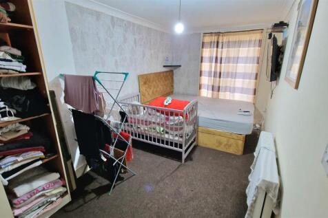 Basement Bedroom 1