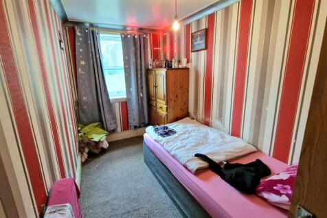 Basement Bedroom 2