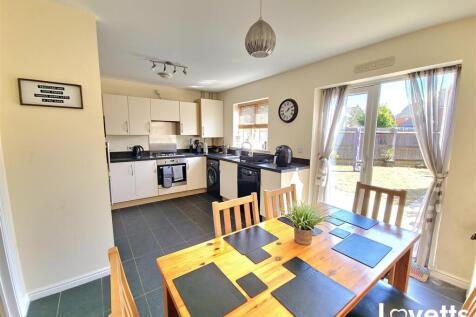 Kitchen/Dining