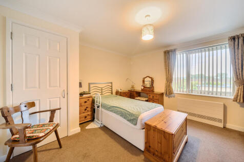 1329311-20-688904...