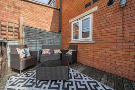 1356684-6-68cd560...