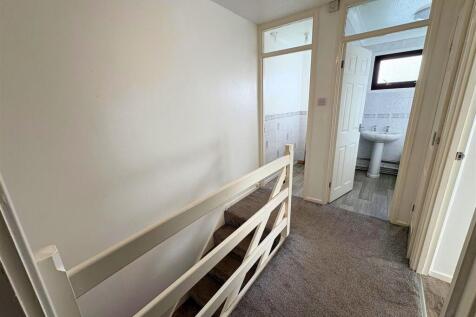 Landing b (edit).jpg