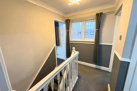 Landing b (edit).jpg