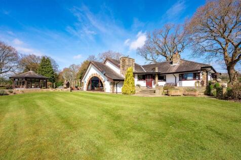 Front OF Tigh Beag
