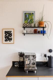 Lyndhurst Drive, E10