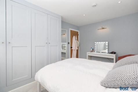 Bedroom 1 (1)