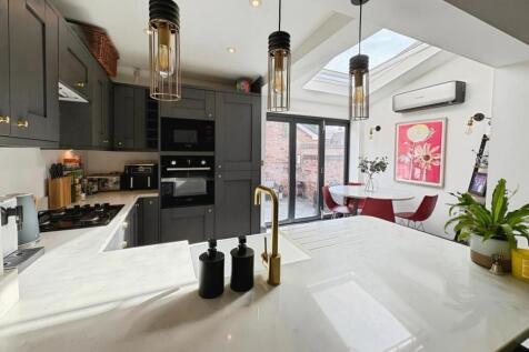 user_edited_photo-b9bfb342_user-edited-a71d08b5-a6