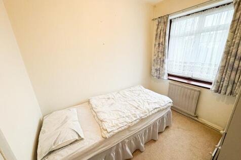 Preston Avenue E4