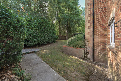 1341006-19-689db6...