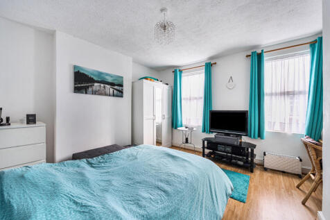 1354796-17-68c3f7...