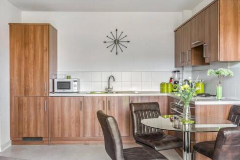 1383316-9-69299e8...