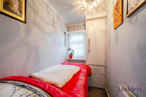 6f5fb381-bfe9-498...