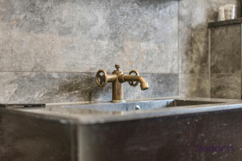 25fdaef9-4c7f-455...