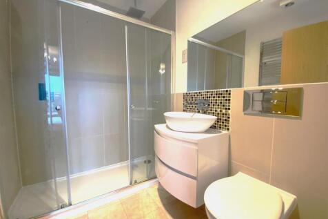 En Suite Bathroom
