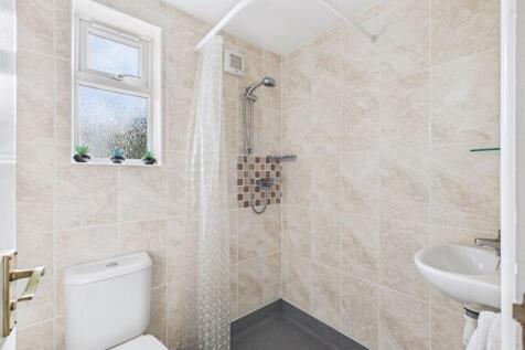 Shower wet room