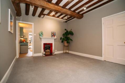 14 Guildhall-21 [Dining Room] 02.jpg