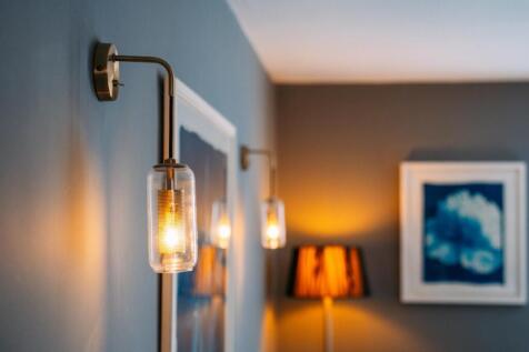 14 Guildhall-06 [Bedroom Two_Sitting Room Detail] 