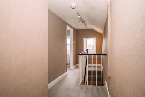 14 Guildhall-34 [Landing] 02.jpg