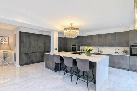 Kitchen/Dining/Family Room