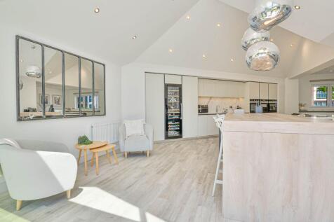 Kitchen/Living/Diner