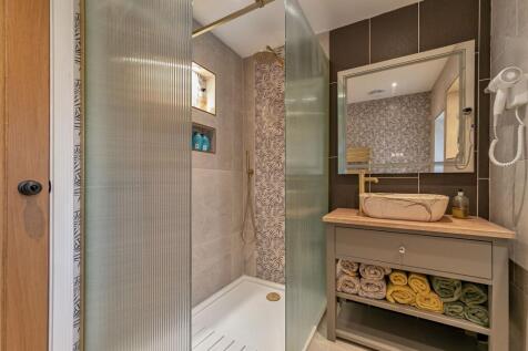 En-suite Shower Room
