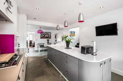 Kitchen/Breakfast/Dining