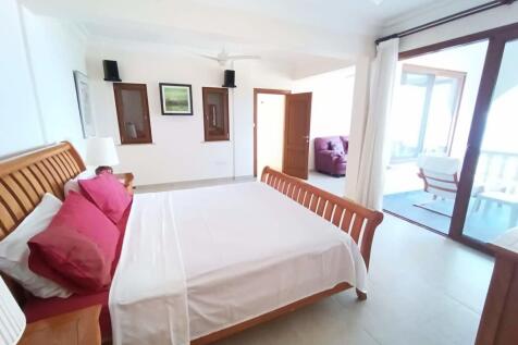 Spectacular 4 bedroom villa on the seafront in Tatlisu Image 9999