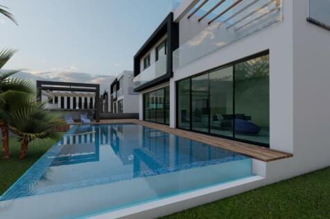 Luxury 3 Bedroom Villa Penthouse with High-Quality Interiors that perfectly suit their location Image 9999