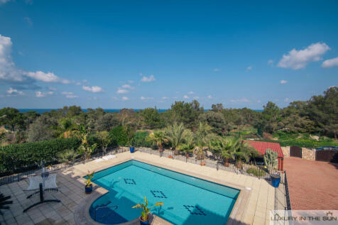 Idyllic Luxury Villa 3 Bedrooms set in the Pine Forests of Esentepe close to the Golf Club &amp; Beach Image 9999 16