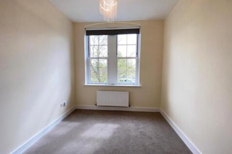 Bedroom one.jpg