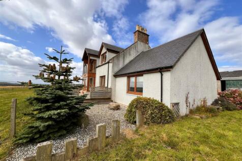 Side of property 3.jpg