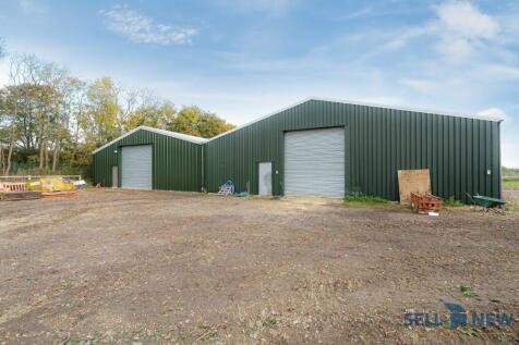 5000 sq ft barn