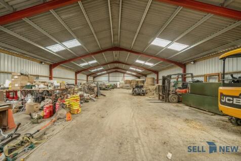 5000 sq ft barn