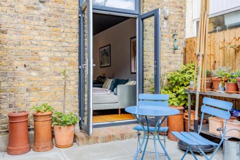 Rear Garden Double Doors