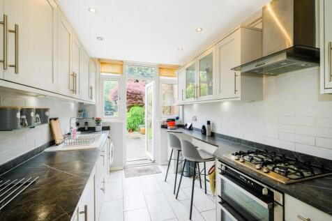 Ainslie Wood Gardens-30_web.jpg