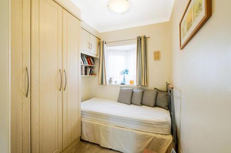 Ainslie Wood Gardens-30_web.jpg