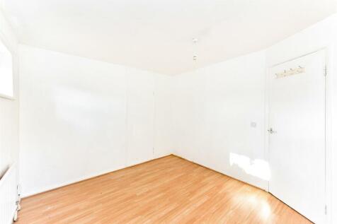 83 Alexandra Road-12_resized.jpg