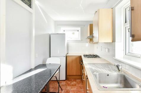 83 Alexandra Road-1_resized.jpg