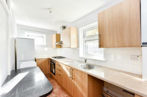 83 Alexandra Road-2_resized.jpg