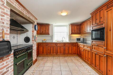 Kitchen/breakfast rm