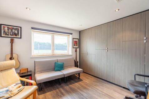 12 Flat 1 Bedroom 2.jpg