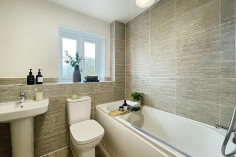 pbox-bathroom-346680.JPG