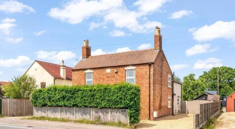 Nelsons Cottage - Front Photo.jpg