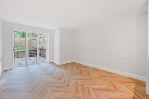 ASHLEY DOWNS (10).jpg