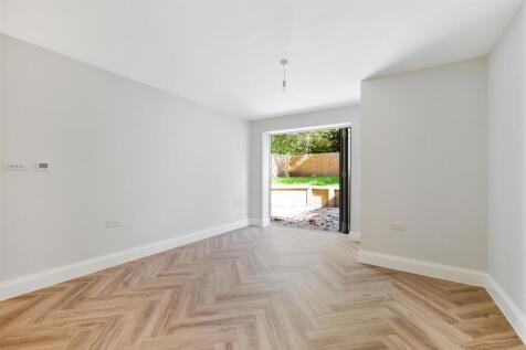 ASHLEY DOWNS, PLOT  REVISIT- (1).jpg