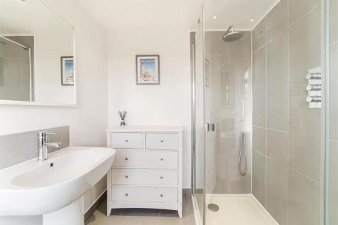 TATTENHAM GROVE (20).jpg