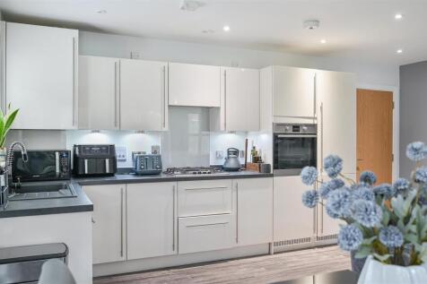 CHAUCER COURT (9).jpg